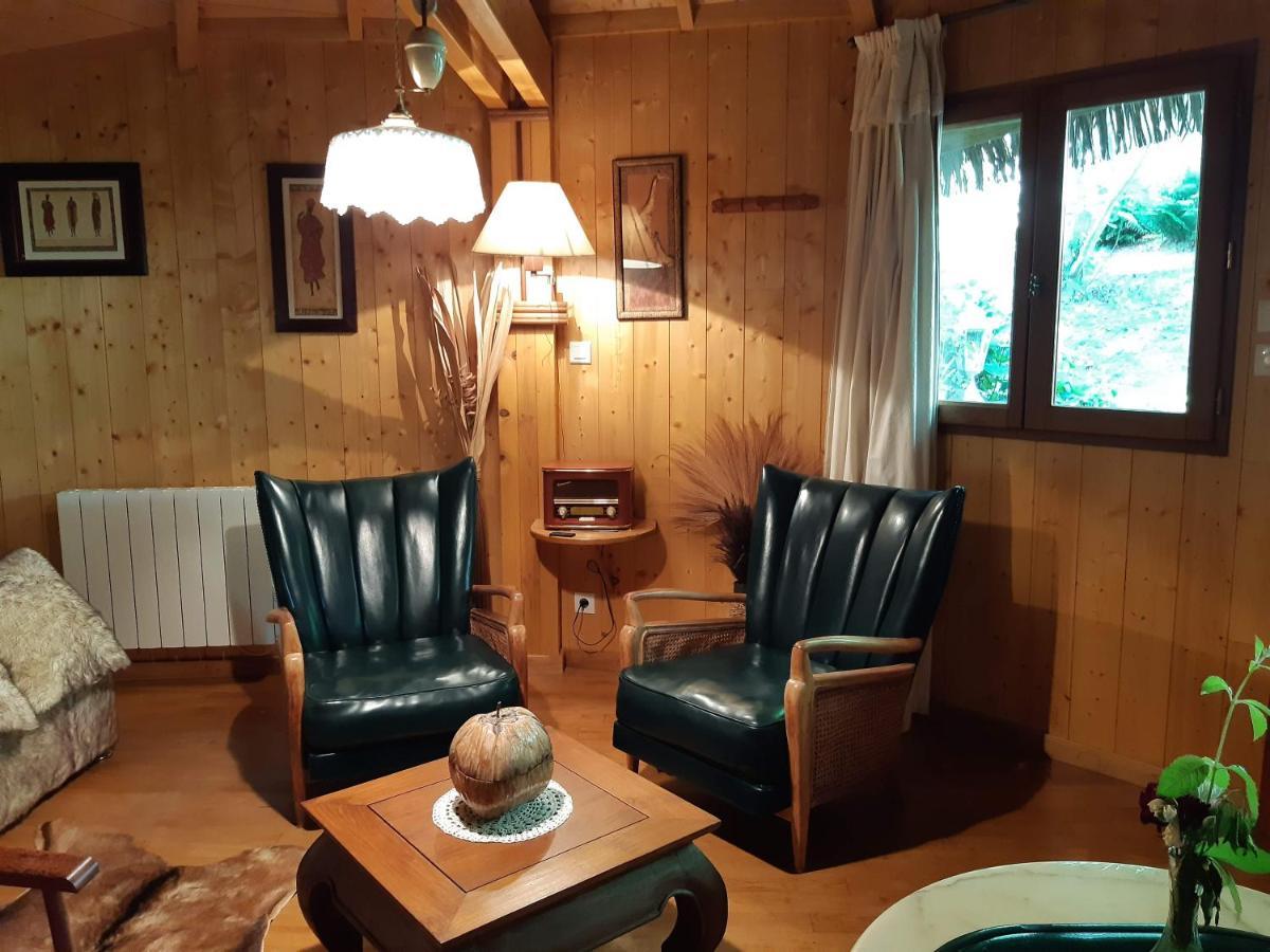 La Cabane De Cecile-La Hutte Етрета Екстериор снимка